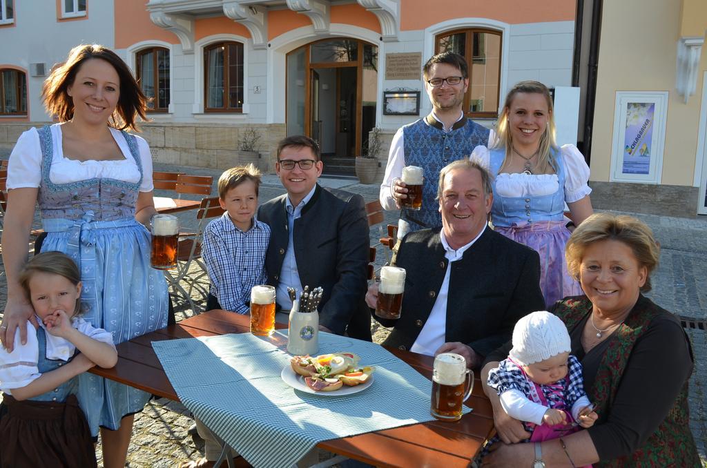 Gasthaus Schwan Riedenburg Eksteriør bilde